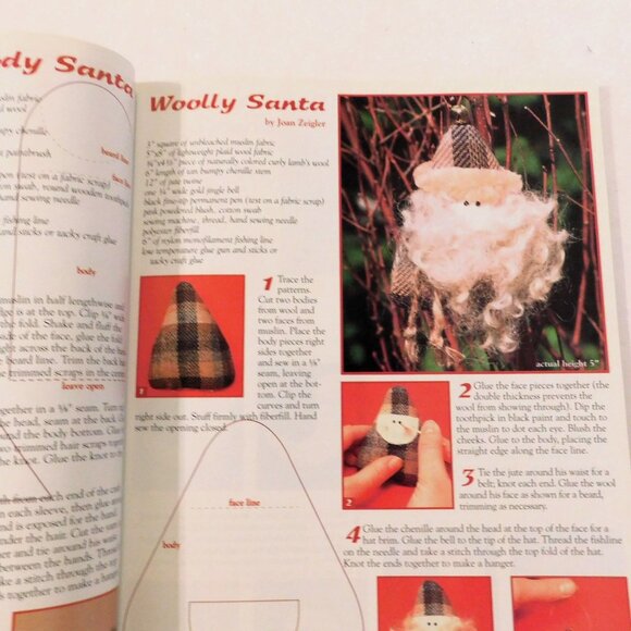 Leisure Arts Quick and Easy Christmas Crafts Vol 1 133 Projects Gifts Ornaments - Picture 6 of 8